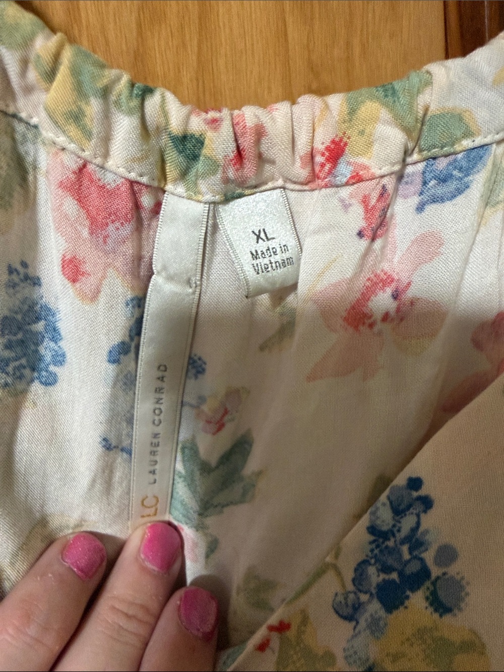 LC Lauren Conrad White Floral Maxi Dress with Pink & Blue Flowers - Picture 2 of 2